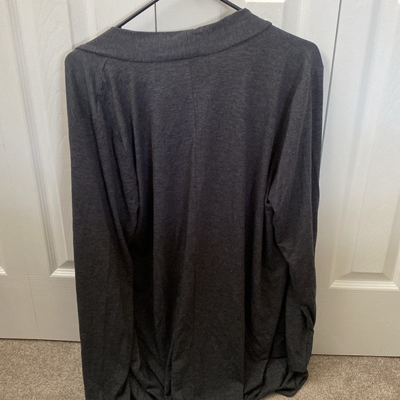 NWT Motherhood Maternity drape cardigan, size XL - Picture 3 of 3